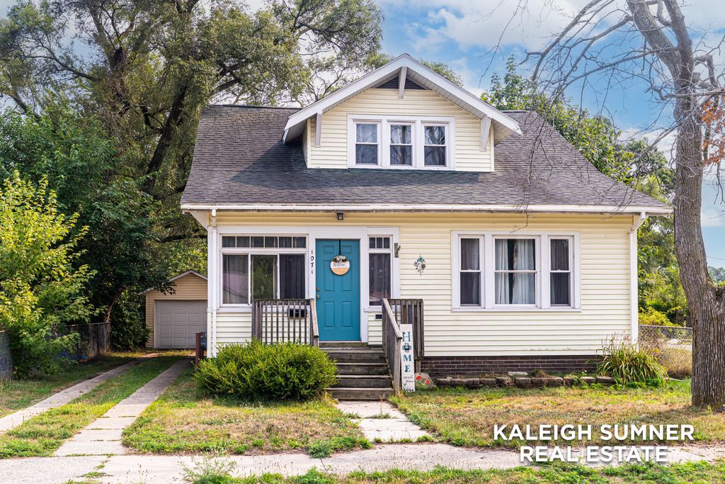 1071 Irwin Avenue, Muskegon city