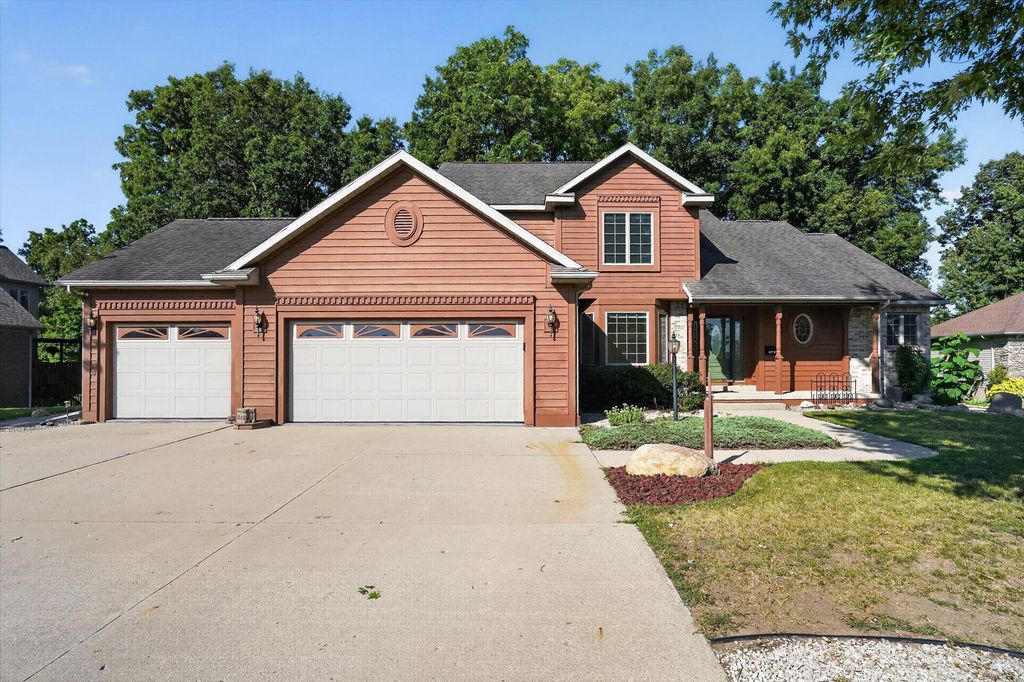 4729 Dimond Way, Windsor charter township