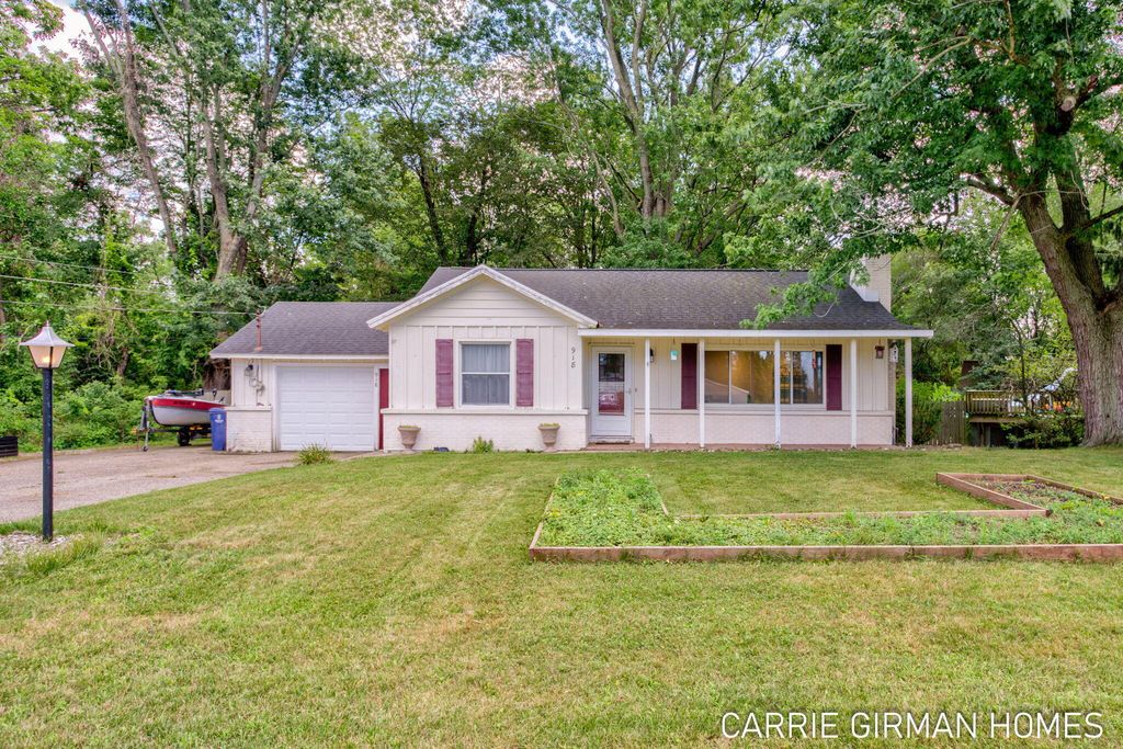 918 Paw Paw Drive, Holland city