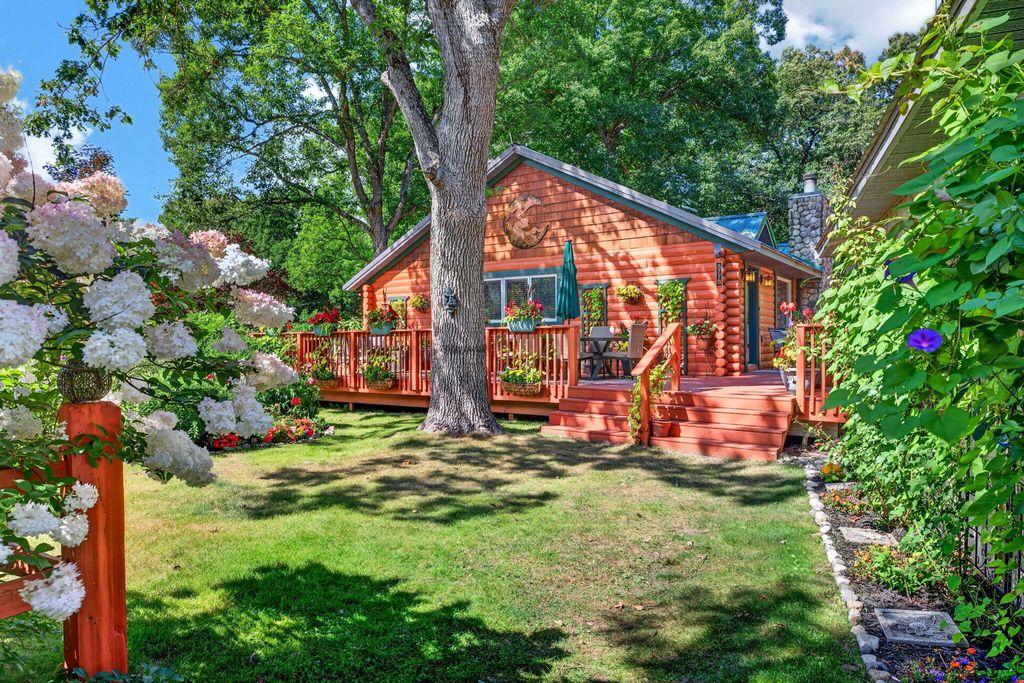 5778 E Shores Drive, Meade township