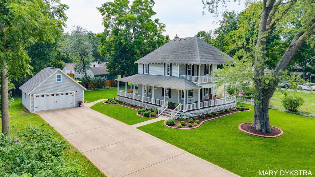1718 Summit Street, Park township