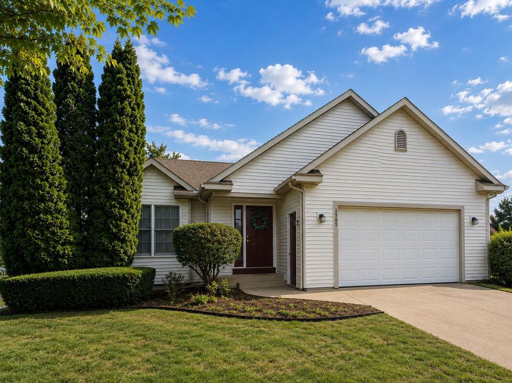 2985 Riley Ridge Road, Holland charter township