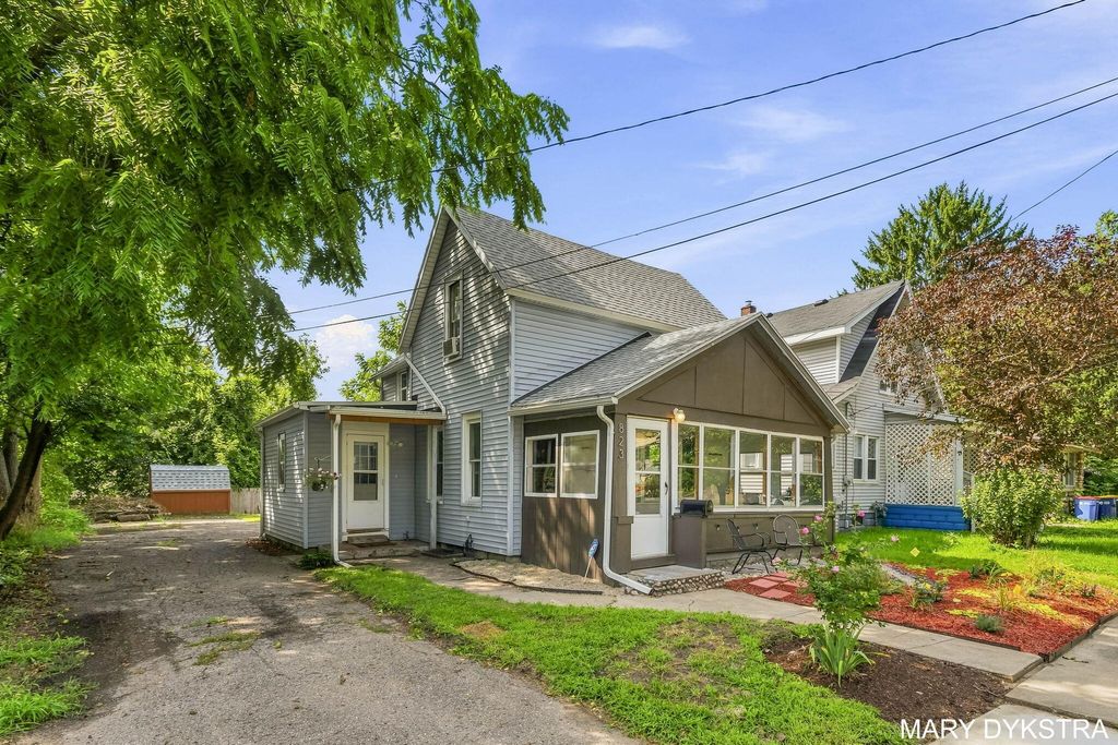 823 Prospect Avenue Ne, Grand Rapids city