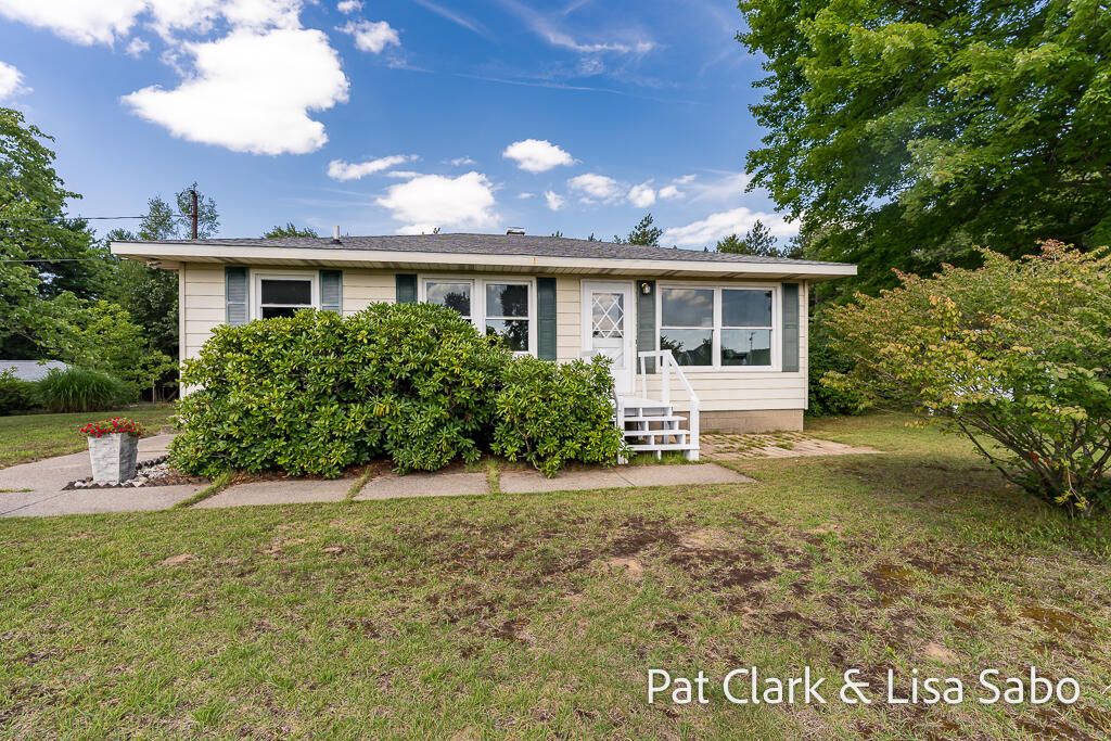 15775 Lincoln Street, Grand Haven charter township