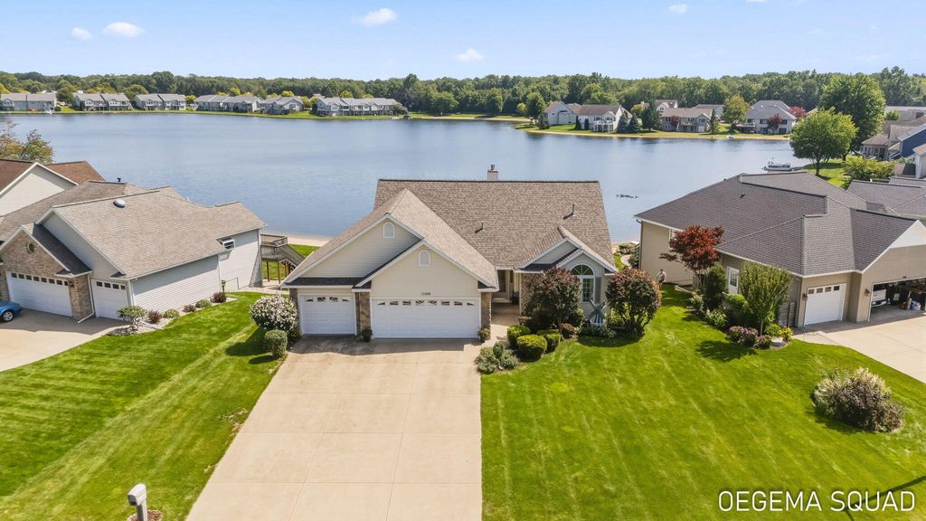 13066 Blueberry Lane, Holland charter township