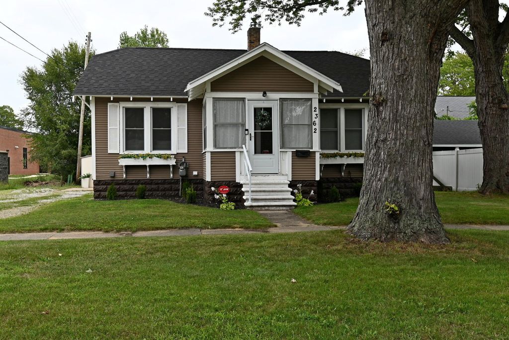 2362 Denmark Street, Muskegon city