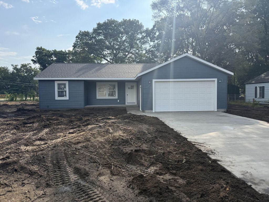 420 West Street, Muskegon charter township