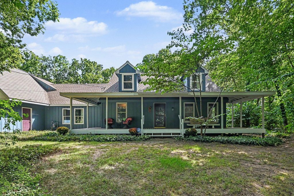 4042 Allegan Dam Road, Valley township