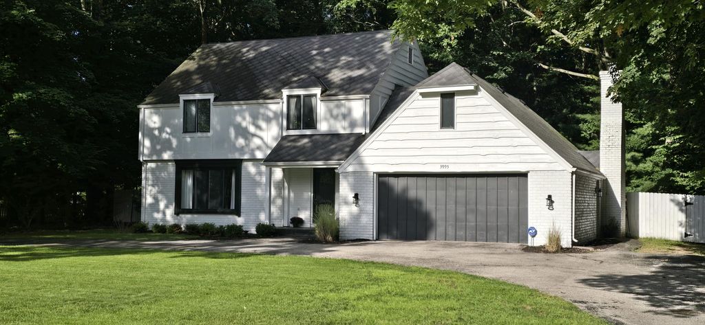3995 Stryker Drive, Norton Shores city