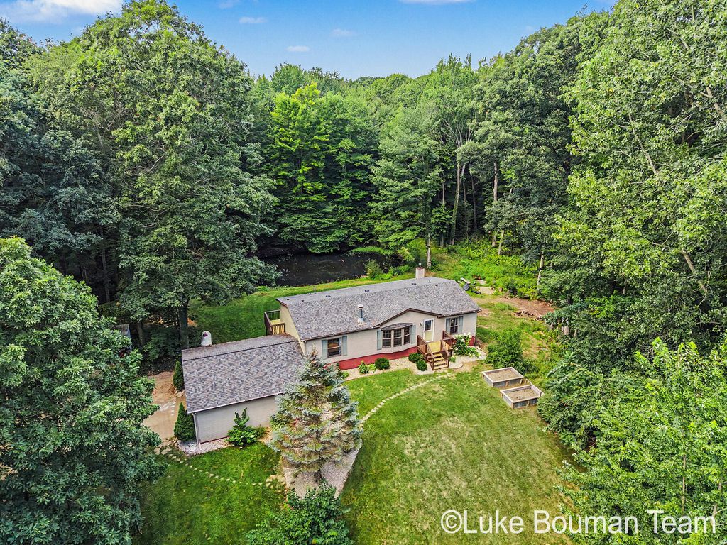 3406 36th Street, Heath township