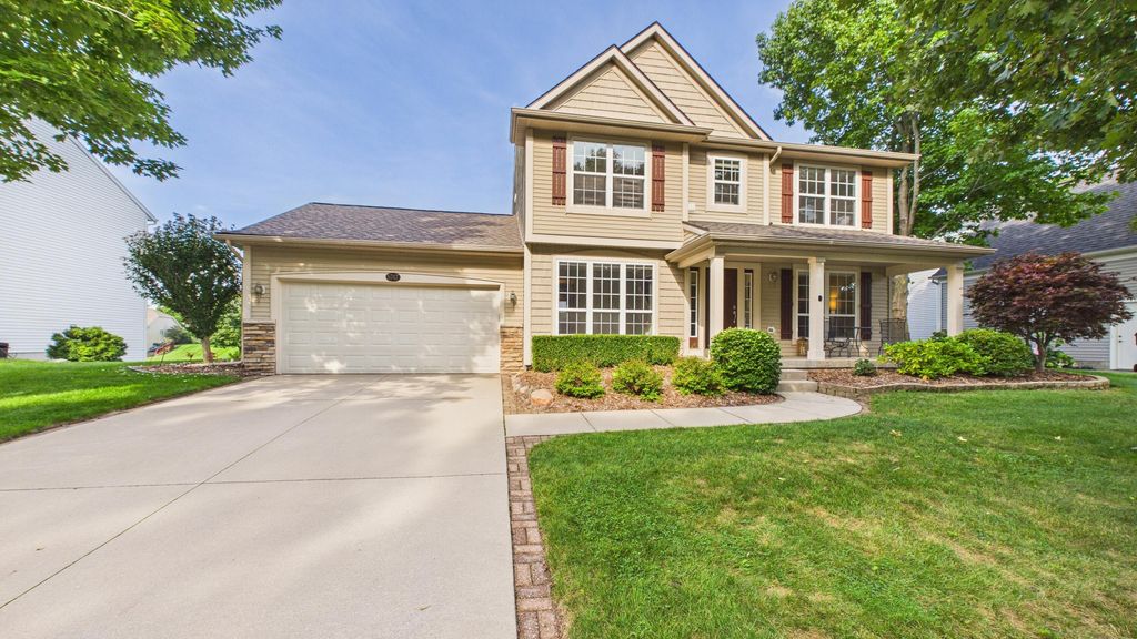 6747 Winter Creek Road, Norton Shores city
