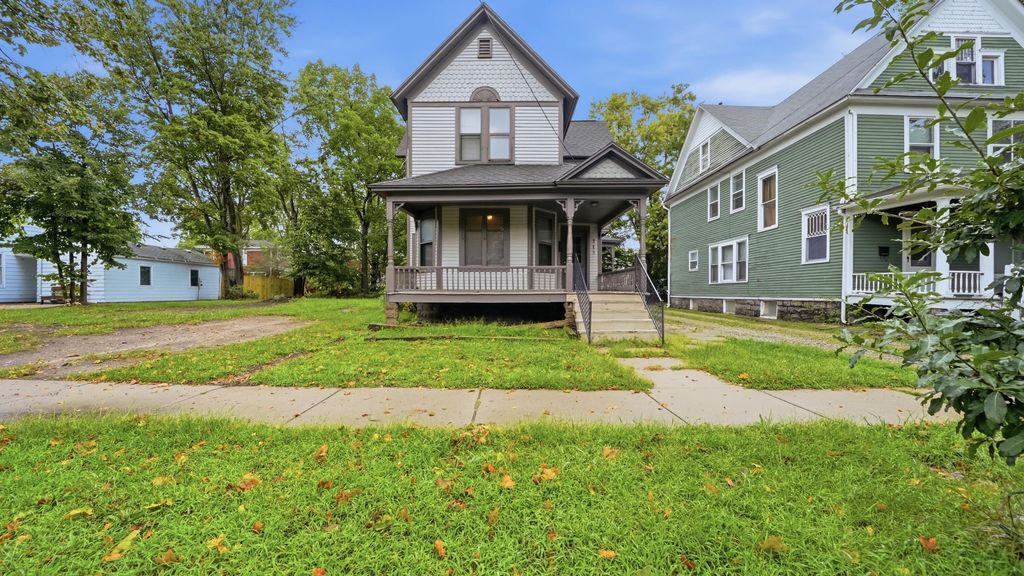 712 W Walnut Street, Kalamazoo city