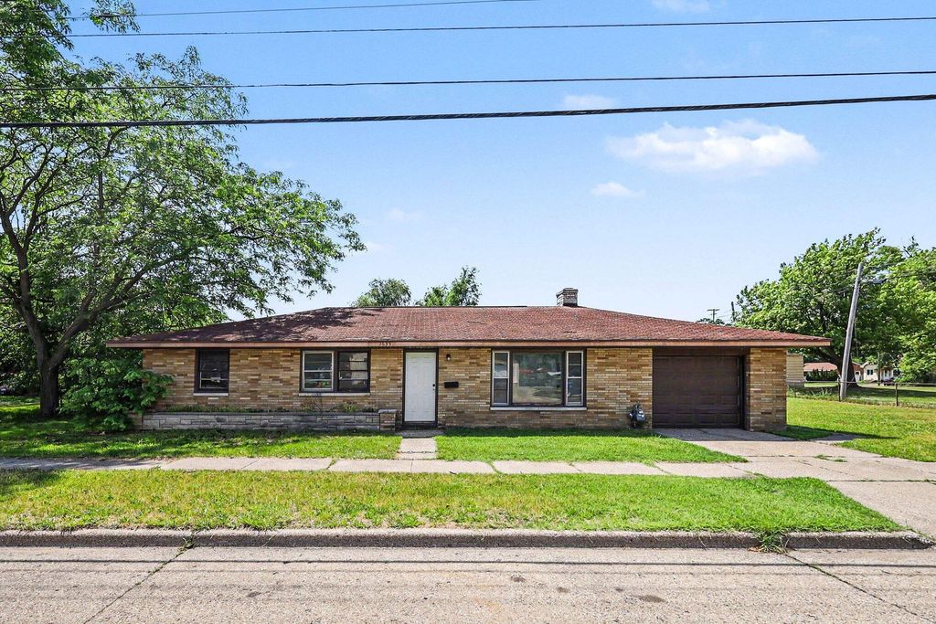 1635 Roberts Street, Muskegon city