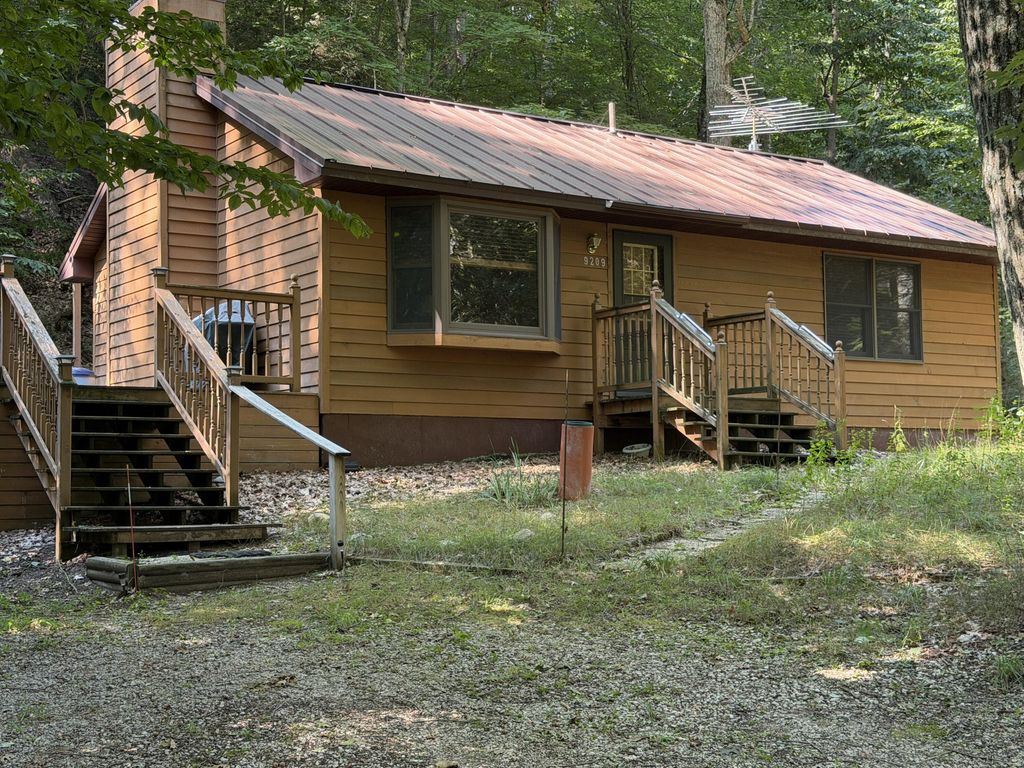 9209 Erie Trail, Shelby