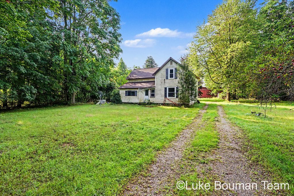 13480 Hickory Street, Fruitport