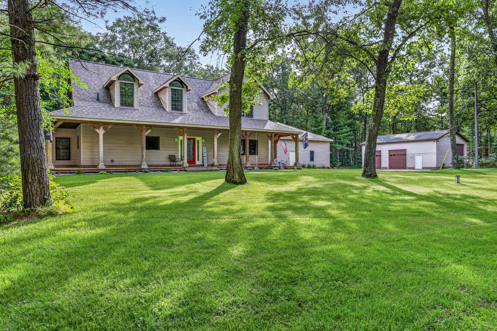 2690 E Raymond Road, Twin Lake