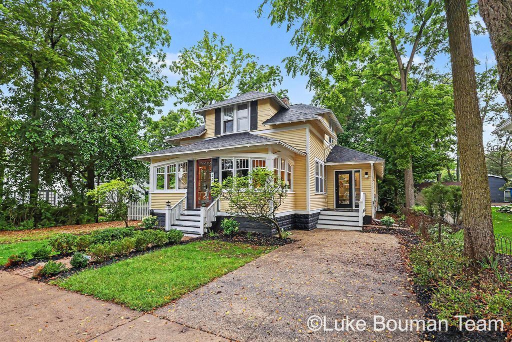 234 Francis Street, Saugatuck