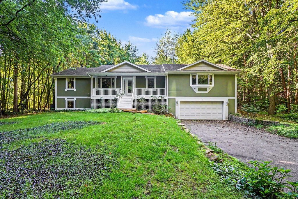 10592 Osborn Street, Grand Haven
