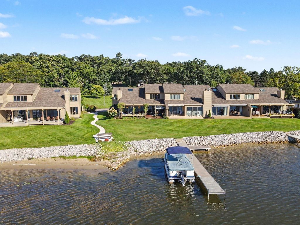 15768 N Prospect Point Drive Unit: 13, Spring Lake