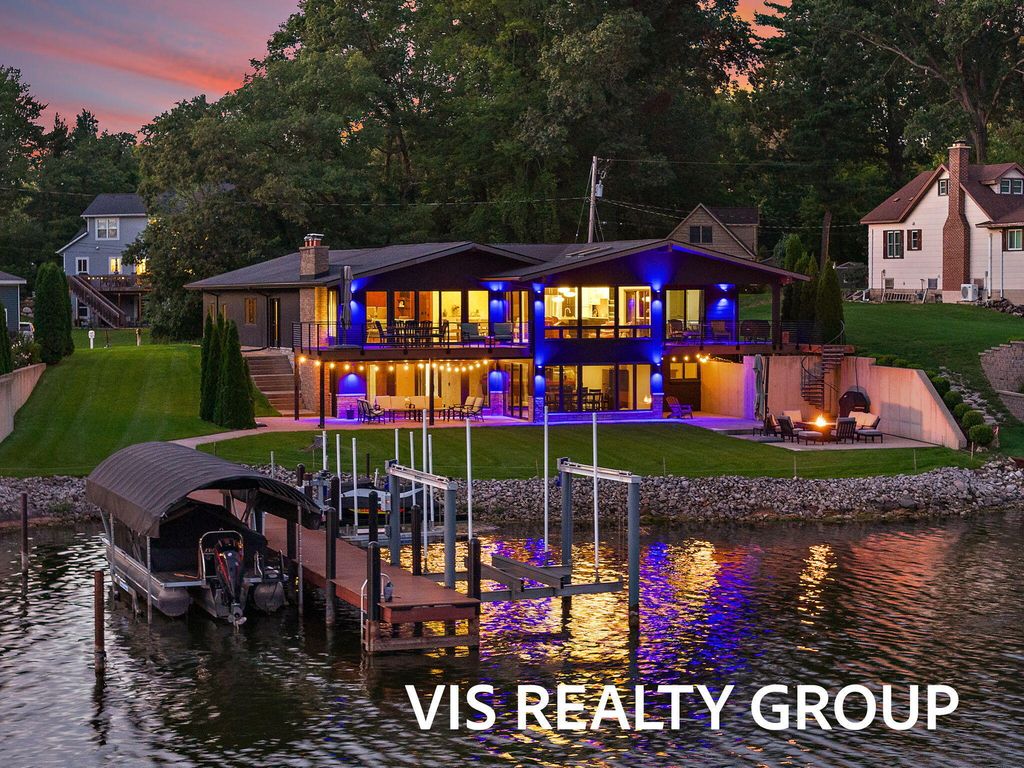390 Lake Street, Fruitport