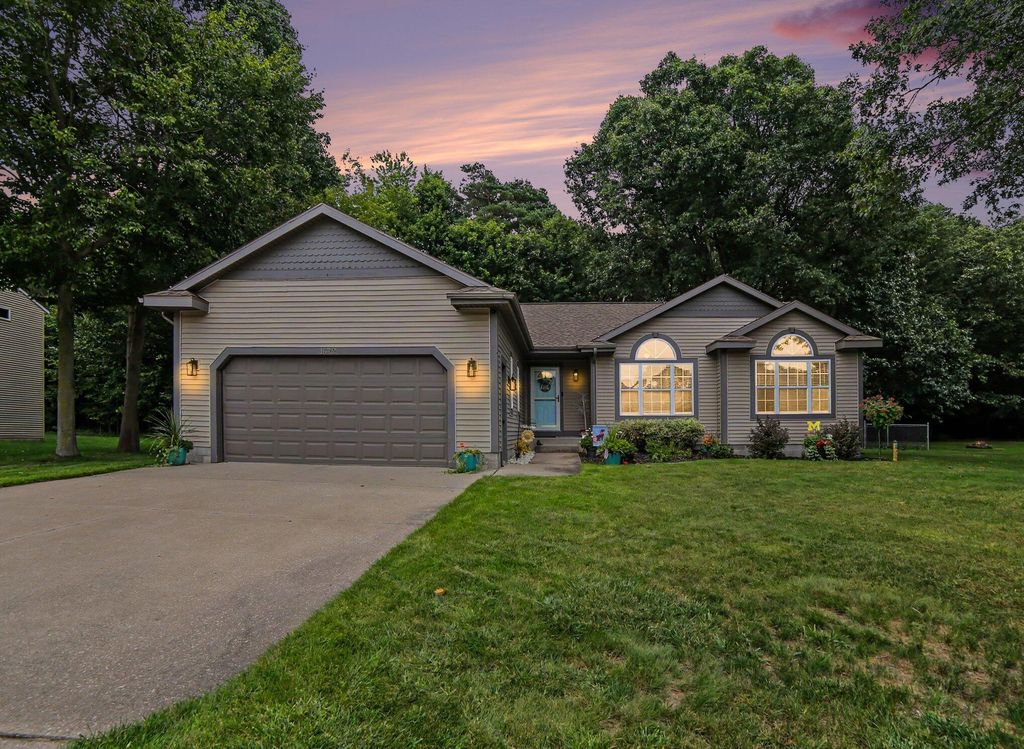 3672 Whispering Woods Drive, Muskegon