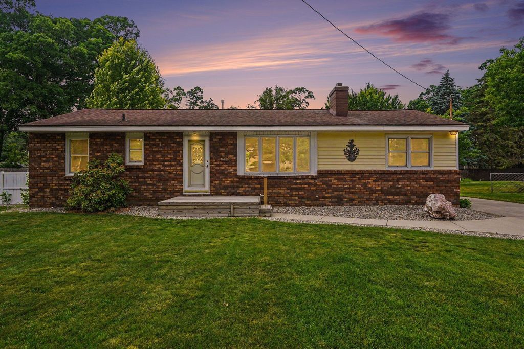 1605 Hansen Street, Muskegon