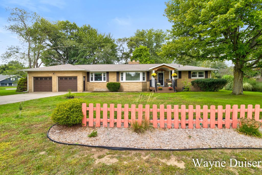 5183 Mcdowell Street, Norton Shores