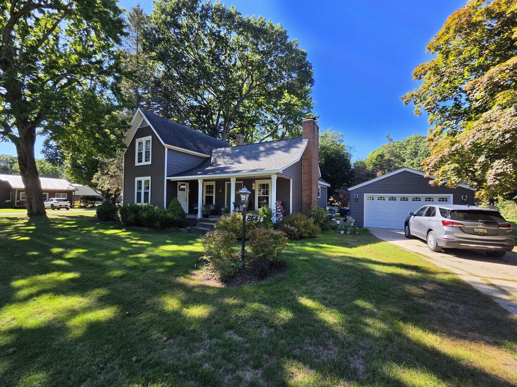 8541 Sheridan Street, Montague