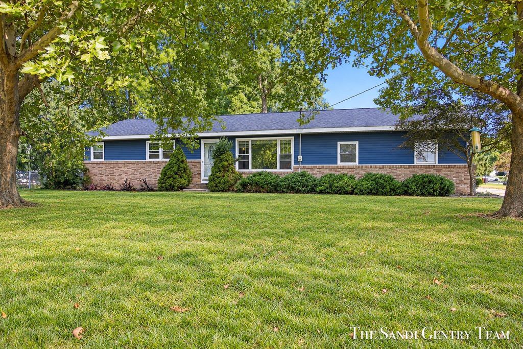2391 Basswood Street, Jenison