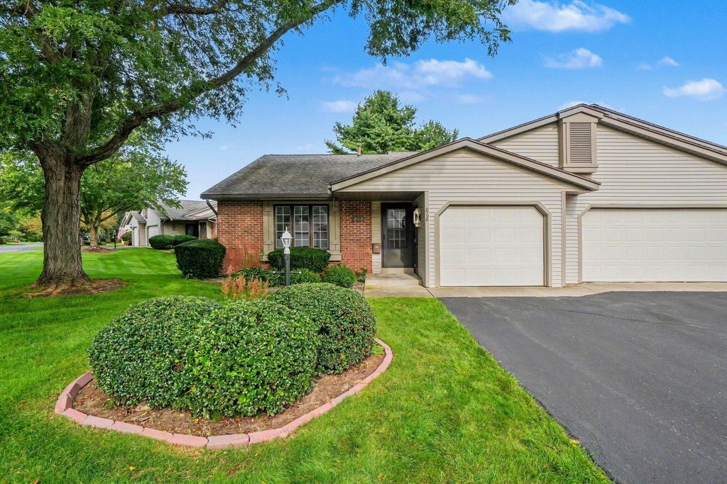 868 Harvest Drive, Holland