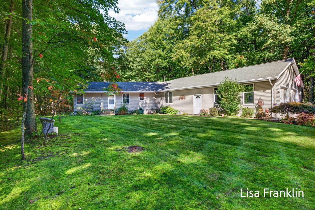 14595 State Road, Spring Lake