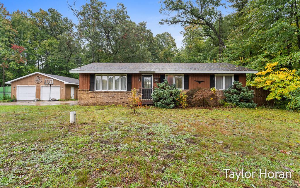 3120 Dalson Road, Twin Lake