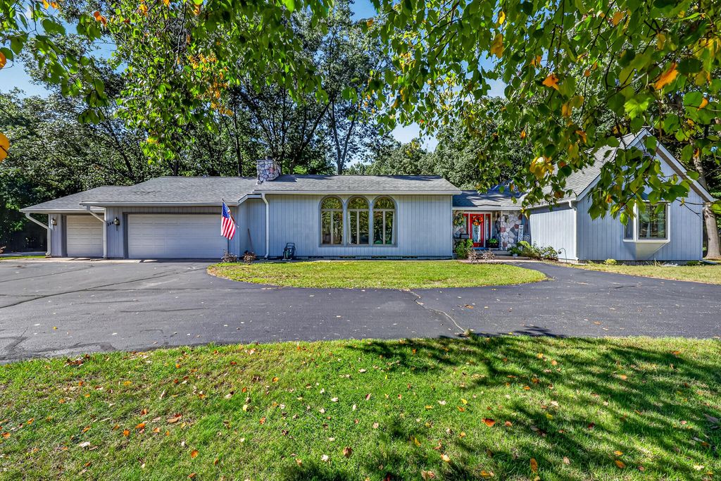 3985 Harbor Point Drive, Norton Shores