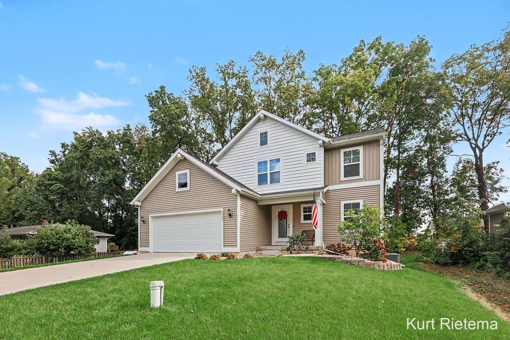 3521 Fairlane Drive, Hamilton