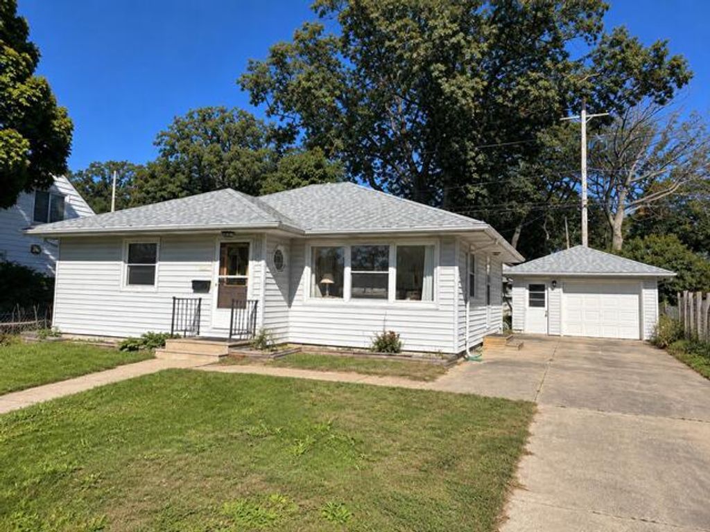 1412 Winchester Drive, Muskegon