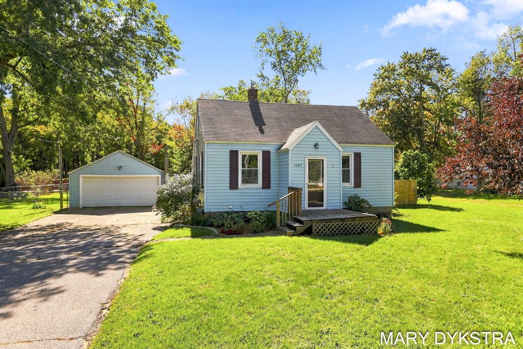 1426 W Lakewood Boulevard, Holland