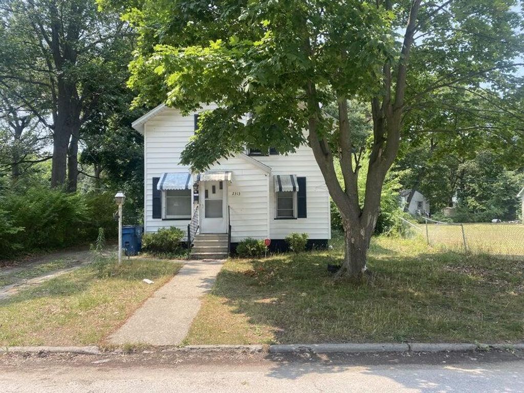 2313 Riordan Street, Muskegon Heights