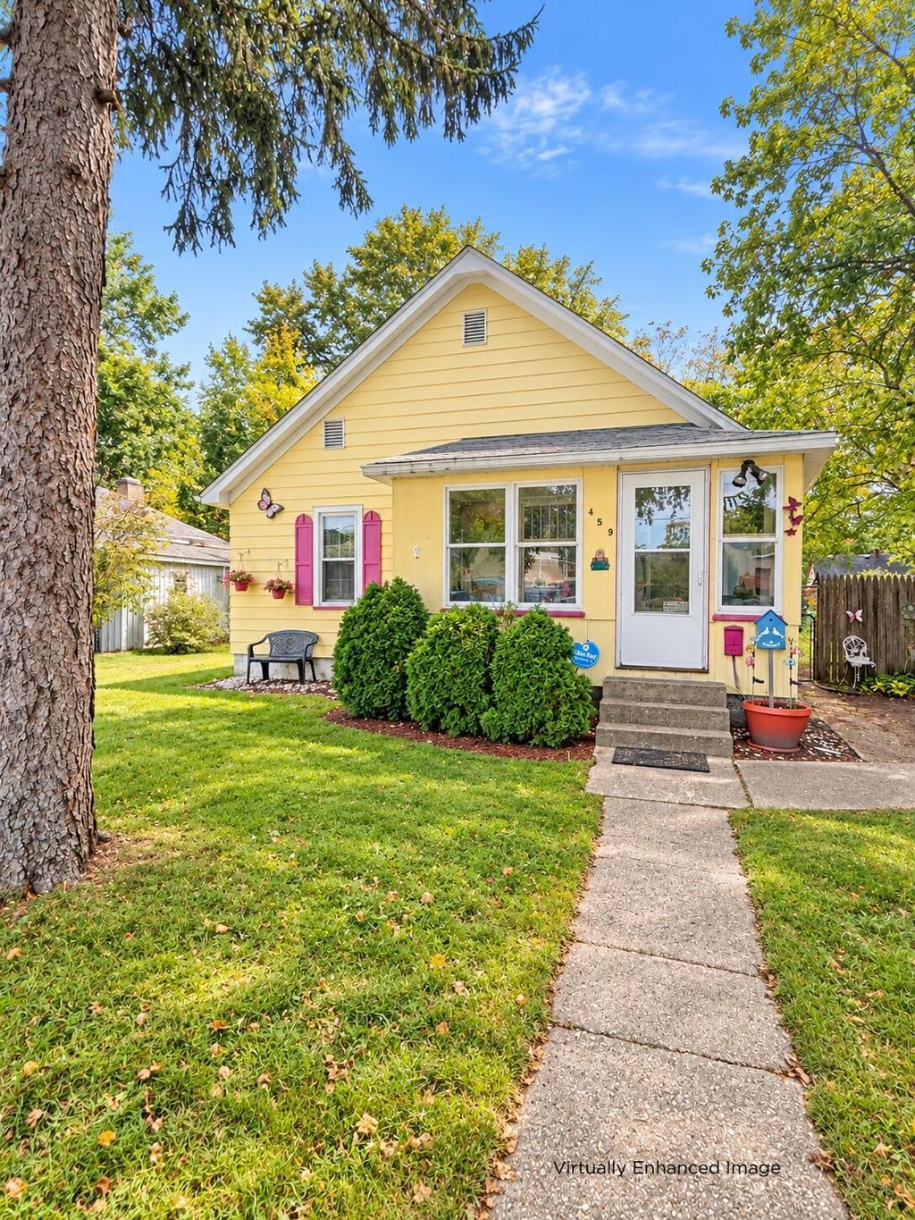 459 E Columbia Avenue, Muskegon Heights