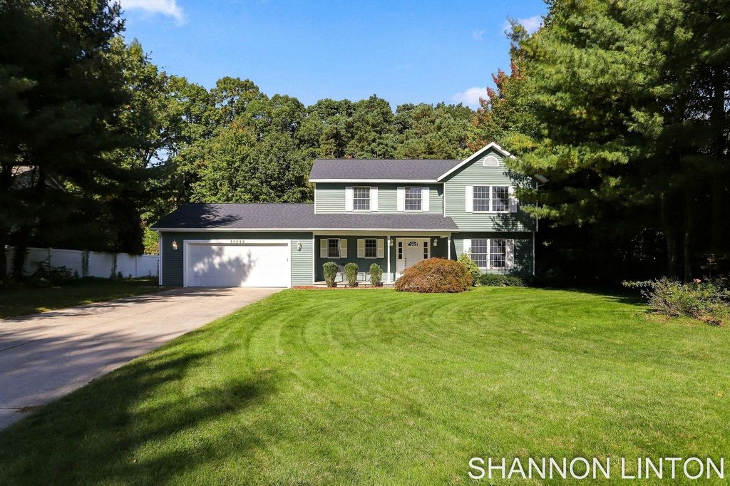 14843 Woodside Trail, Grand Haven