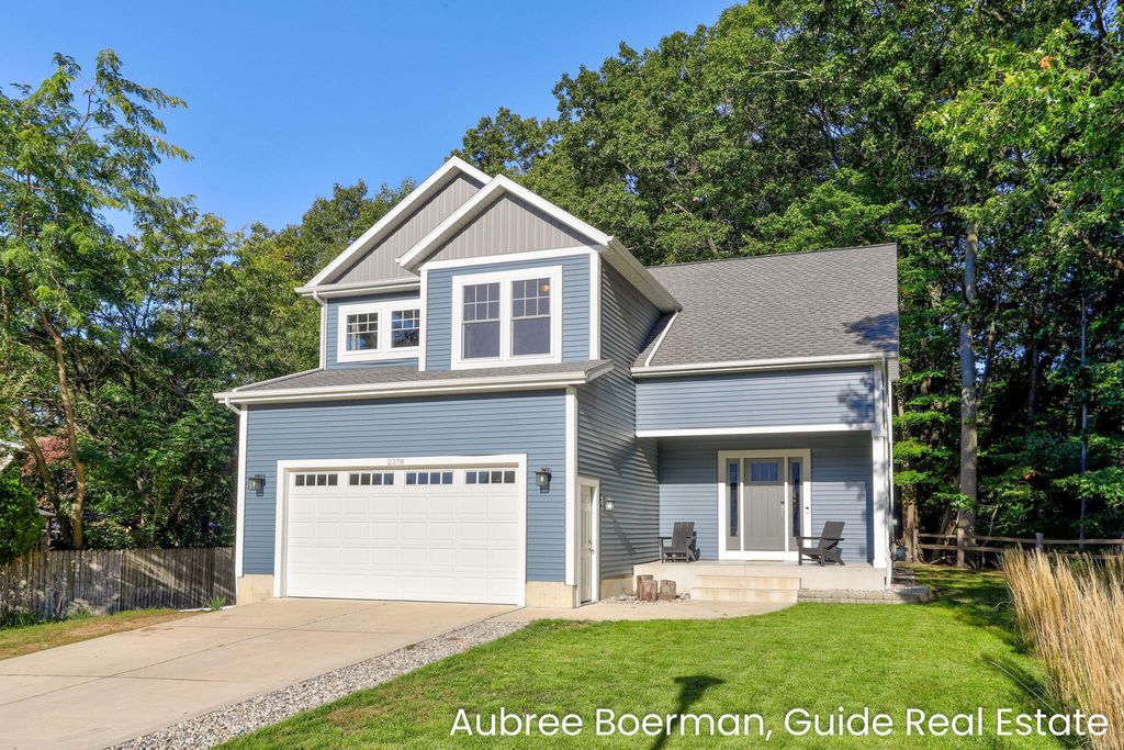 2378 Norcrest Drive, Norton Shores