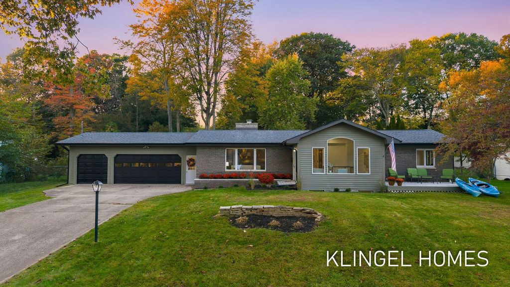 18121 Trudy Drive, Spring Lake