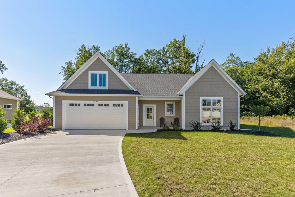 1468 Maplewood Drive Unit: 9, Jenison