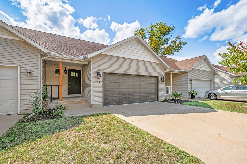 713 Tioga Park, Big Rapids