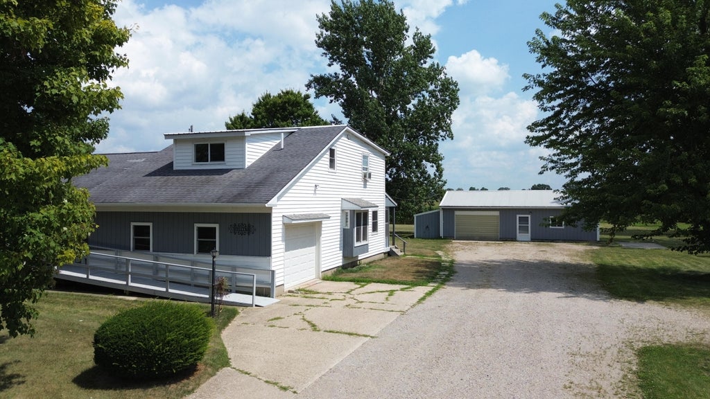 9171 S Crawford Road, Lincoln township