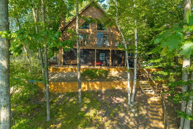8711 N Island Drive, Morton township