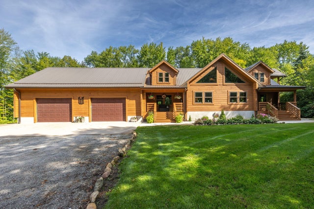 2506 100th Avenue, Hinton township