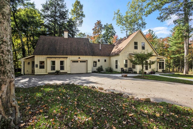 8999 S Ferris Avenue, Garfield township