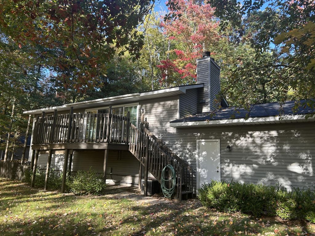 6161 Fox Run Circle Unit: 622, Canadian Lakes