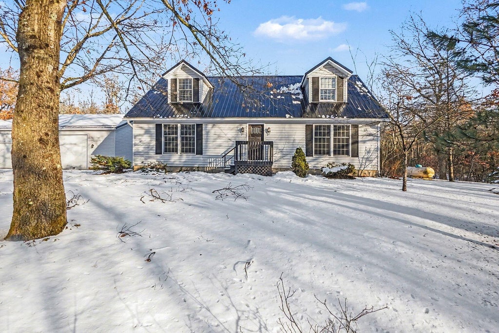 1710 215th Avenue, Aetna township