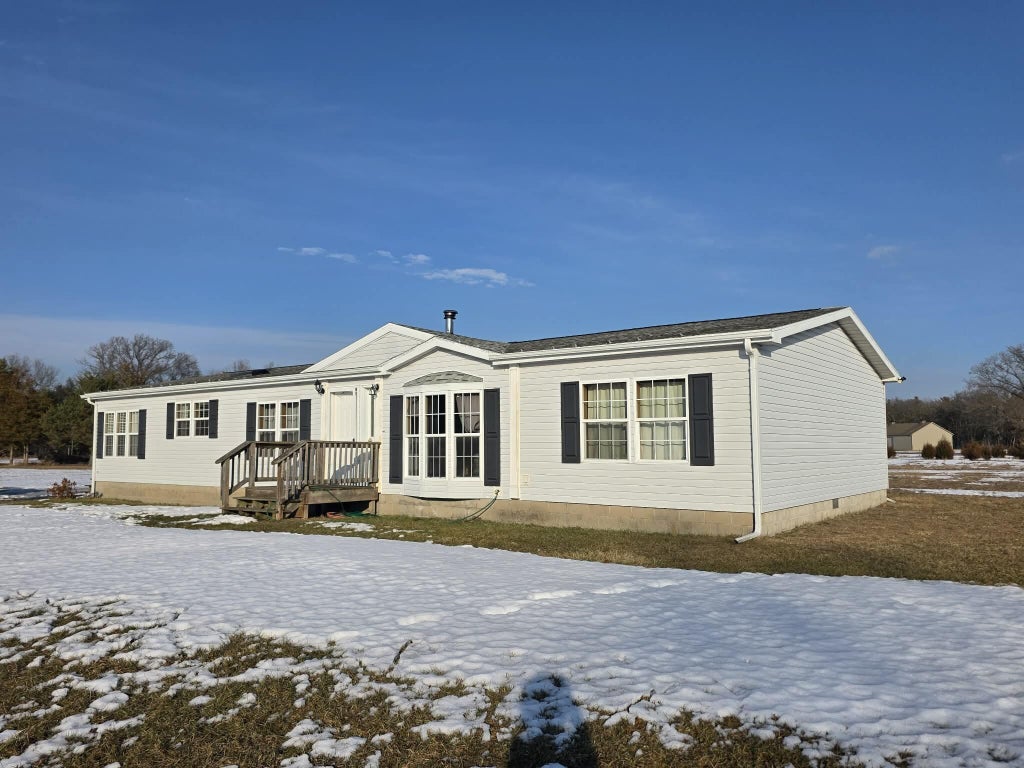 5450 E Pear Avenue, Croton township